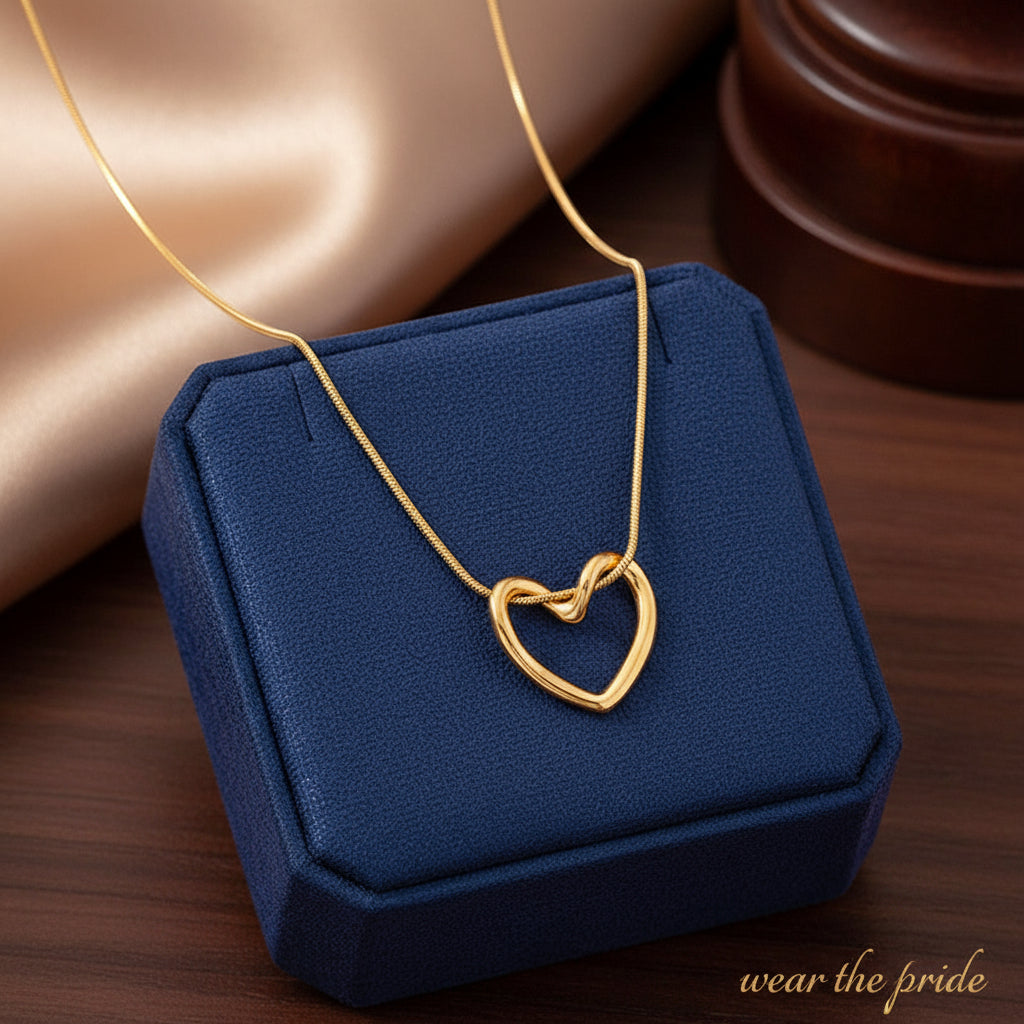 Gold-Plated Anti Tarnish Heart Themed Pendant