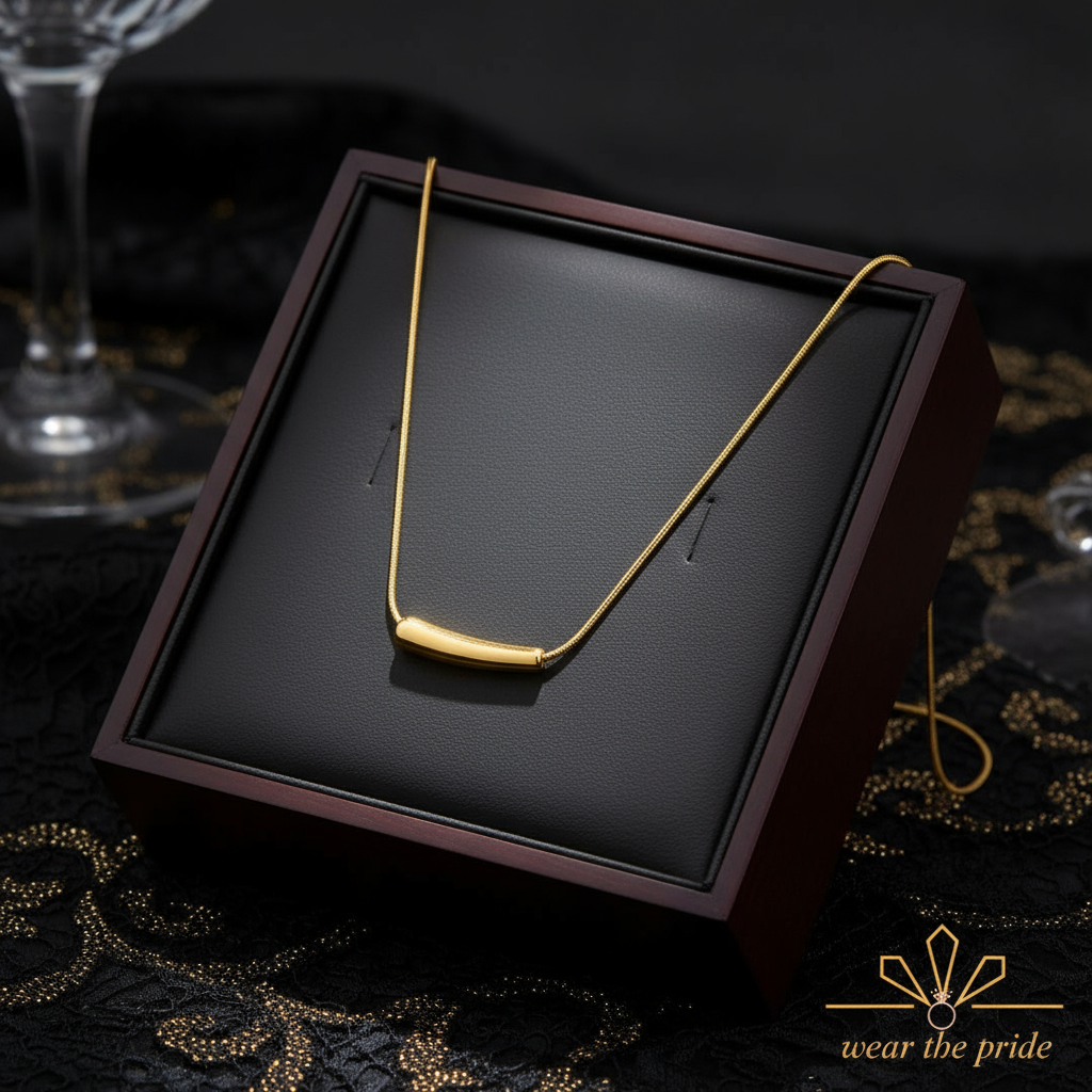 Golden Curve Necklace