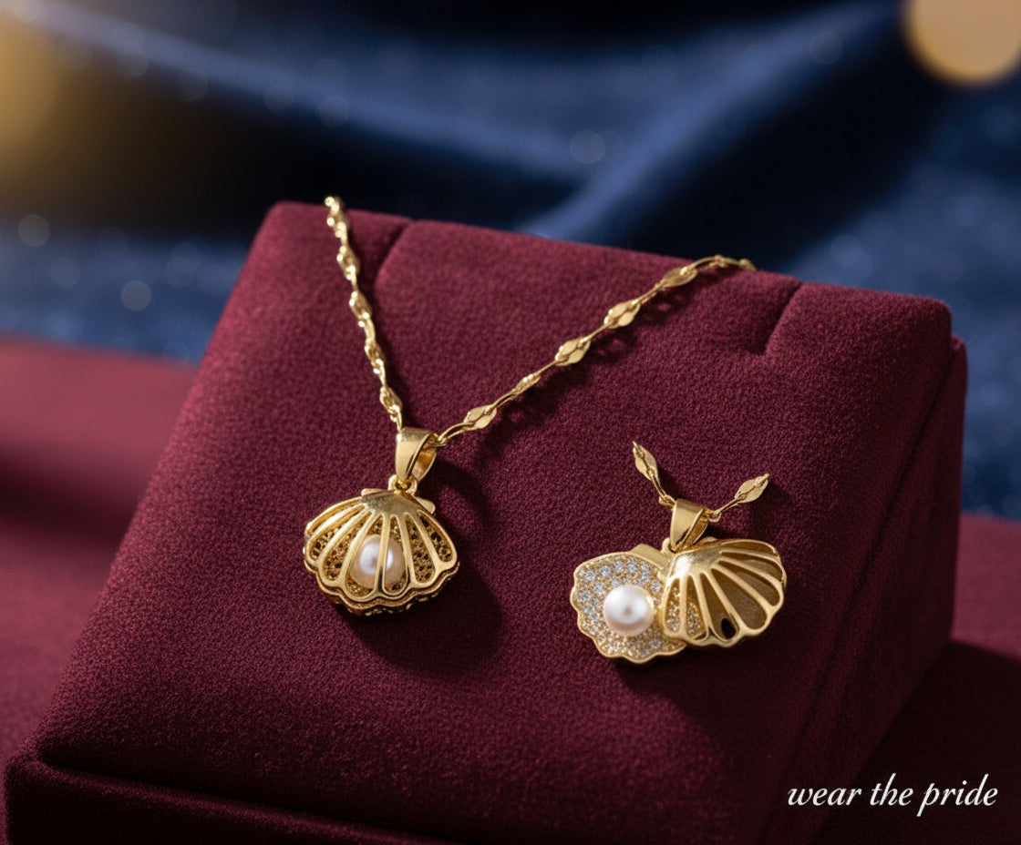 Pearl in Shell Necklace